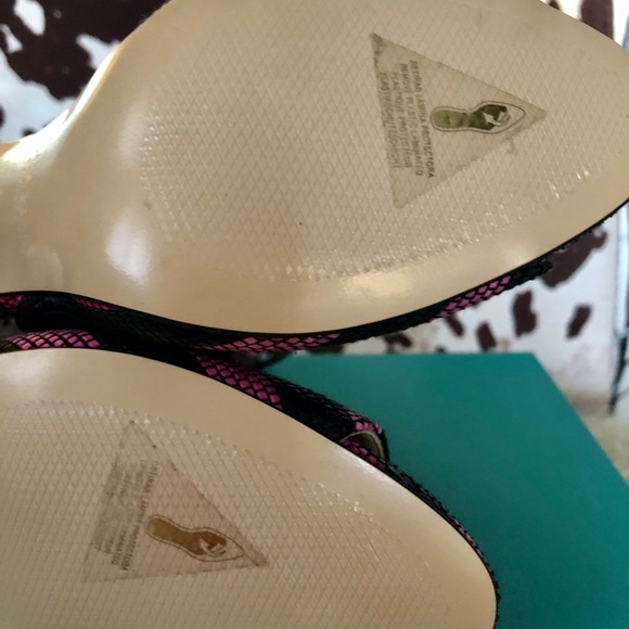 Zara Black / Pink Fuchsia woven mesh striped fringe slingback heel sandals NWT - Picture 9 of 13